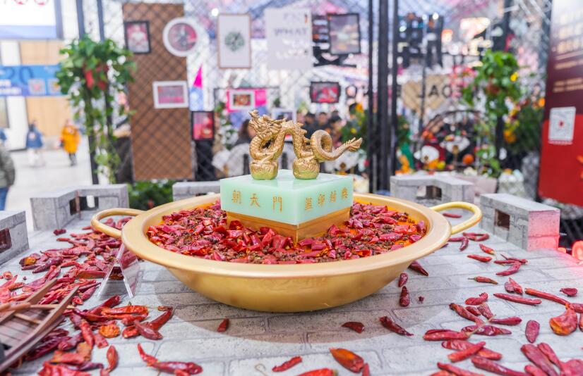 澳門開(kāi)火鍋加盟店怎么樣？市場(chǎng)前景如何？