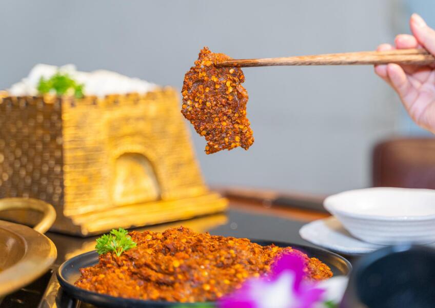 火鍋店這樣裝修，看起來雅致又大氣！