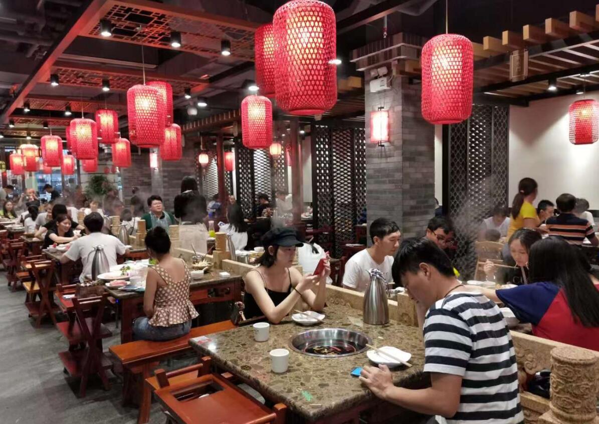 晉中開(kāi)火鍋加盟店，顧客過(guò)門不入怎么辦？