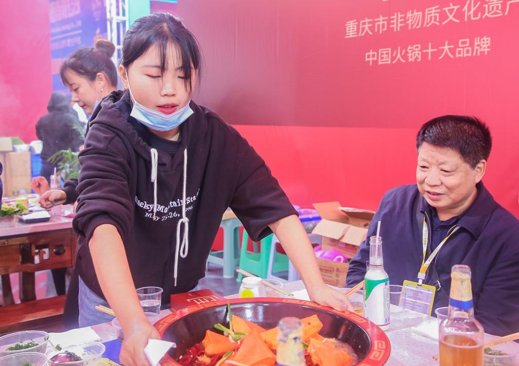 普蘭店開火鍋加盟店，如何快速招徠顧客？