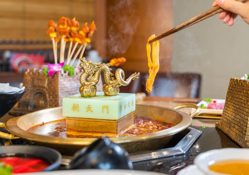 霸屏美食榜的朝天門火鍋，為何非吃不可？