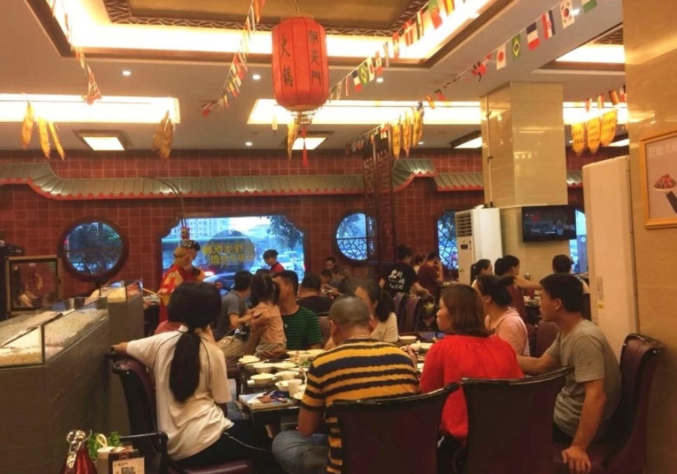 朝天門火鍋裝修如何？專業(yè)的營(yíng)建部為你定制方案！