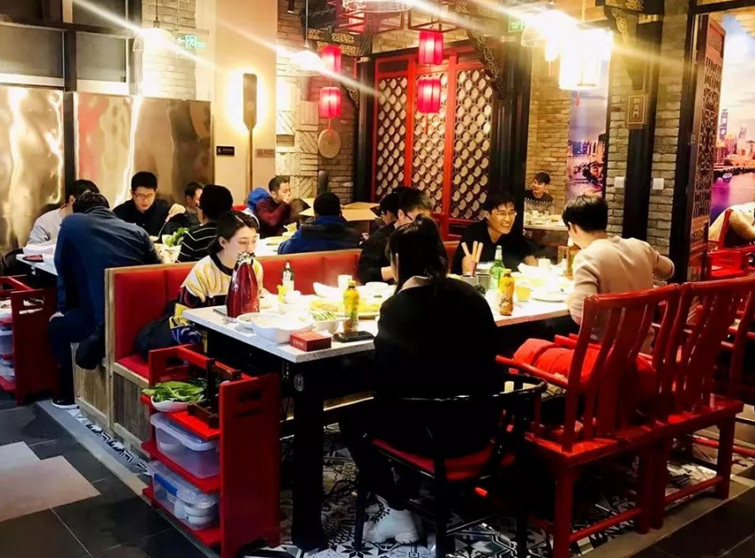 加盟朝天門火鍋怎么樣？全能型品牌中心助你引流！