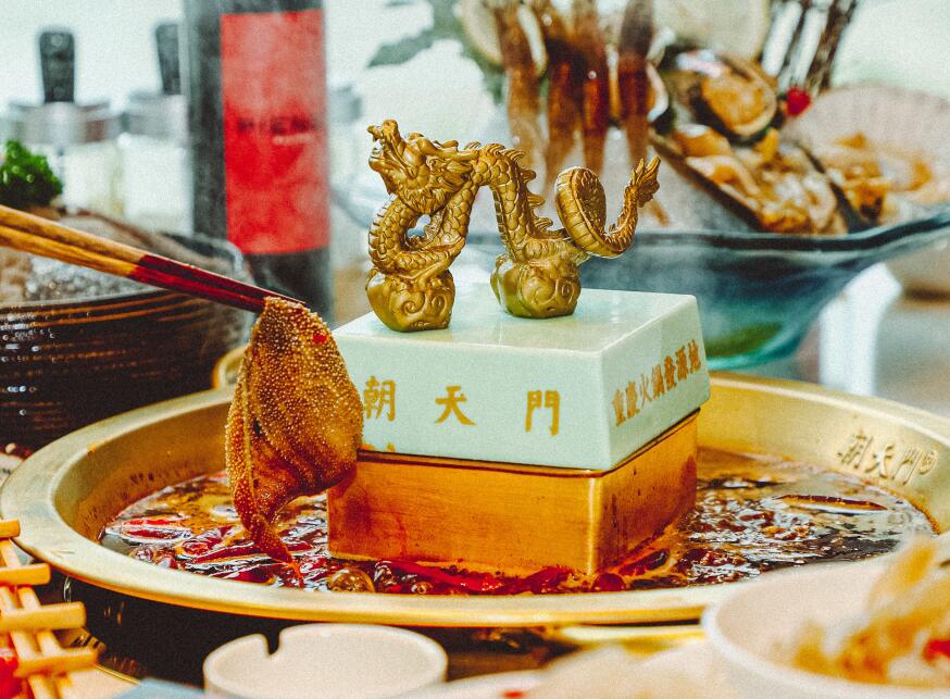 奉節開火鍋加盟店，開業如何活躍人氣？