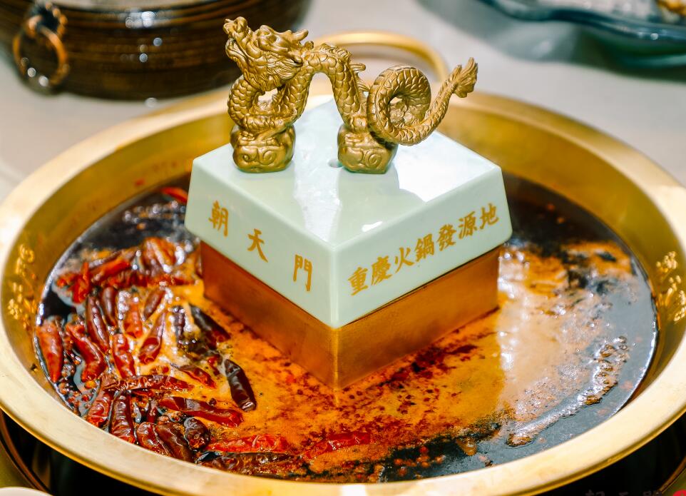 網(wǎng)紅火鍋加盟店竟然是這樣吸引顧客的？