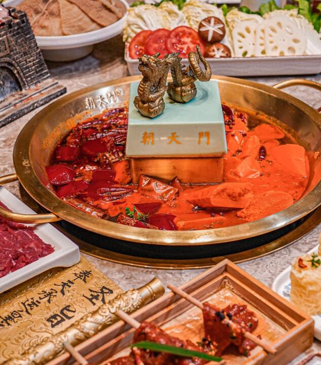 朝天門火鍋發展連鎖經營多少年了？