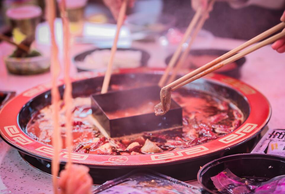 號稱來四川必吃的地標火鍋，朝天門讓你不留遺憾！