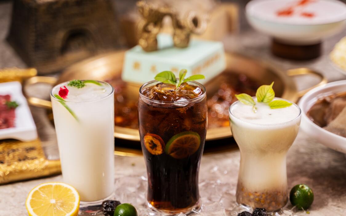 四川火鍋店，越來越像甜品店？