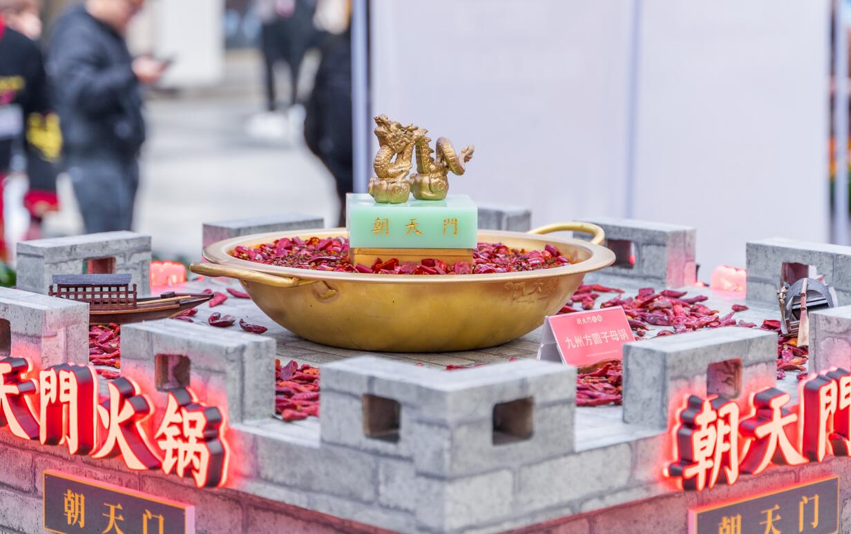 開(kāi)餐飲店，做爆款單品好，還是多推出菜品好？