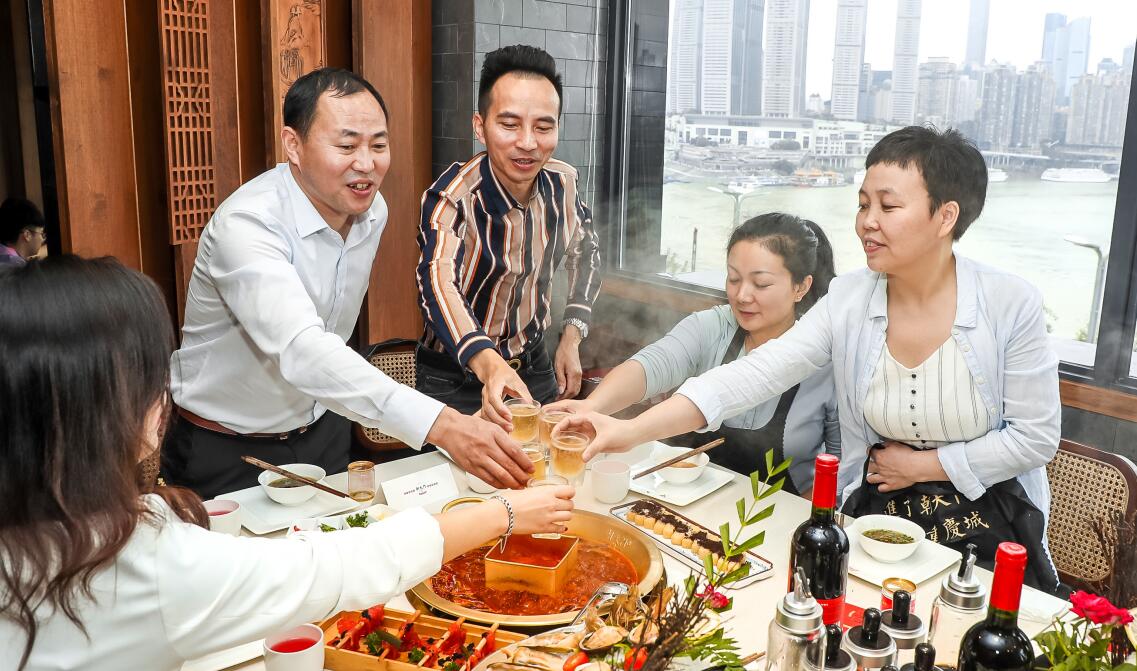 夏天不吃火鍋？做好四點，讓你全場爆滿！